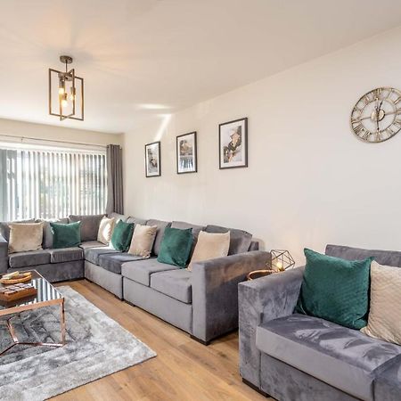 The Oaklands - Luxury Spacious 6-Bed, Near Solihull, Birmingham City, Jlr, Nec, Airport, Resorts World, Hs2 エクステリア 写真