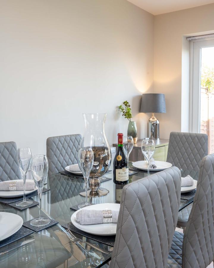 The Oaklands - Luxury Spacious 6-Bed, Near Solihull, Birmingham City, Jlr, Nec, Airport, Resorts World, Hs2 エクステリア 写真