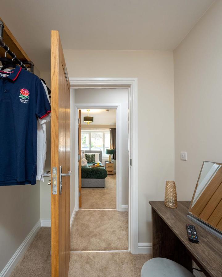 The Oaklands - Luxury Spacious 6-Bed, Near Solihull, Birmingham City, Jlr, Nec, Airport, Resorts World, Hs2 エクステリア 写真